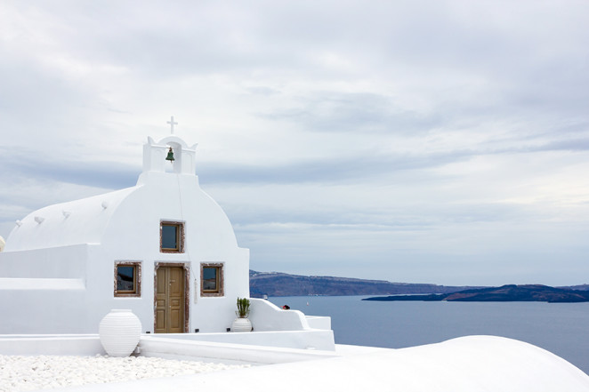 santorini-white-church